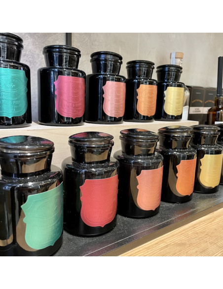 Pało Santo - Apothecary Black Candle Paddywax